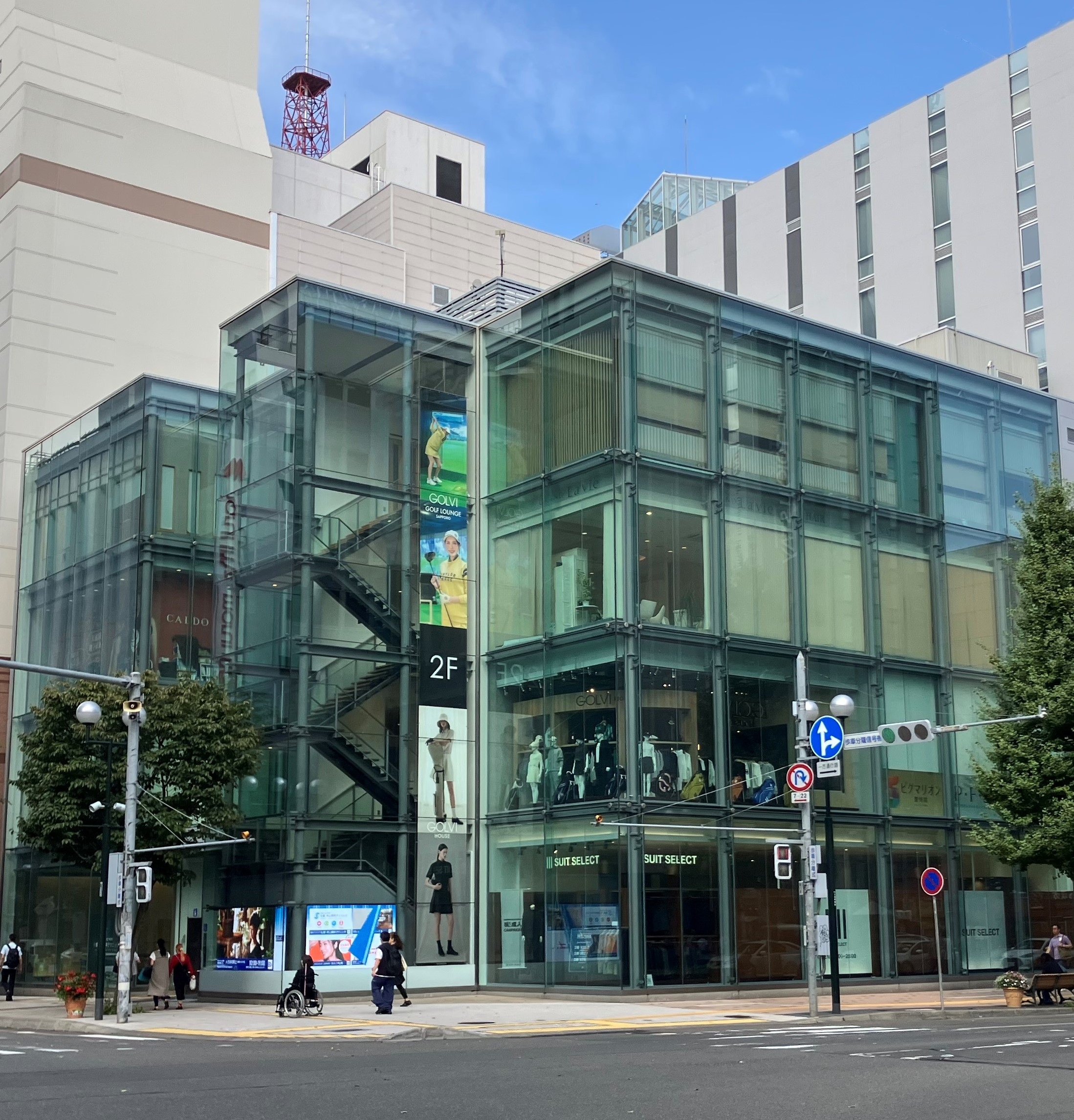 札幌東宝ビル（通称：札幌シャンテ）