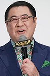 小手伸也さん