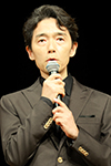 佐藤信介監督