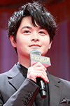 瀬戸康史さん