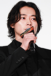 山﨑賢人さん